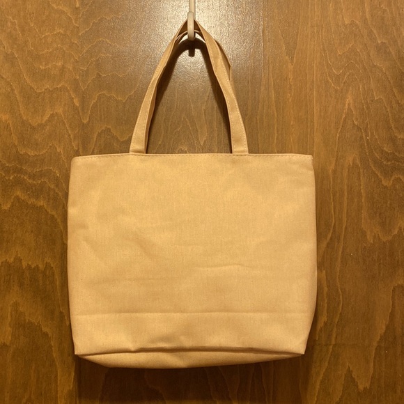 NWOT Lined Canvas Tote, Vibrant Colors & Amazing City Scene - Picture 3 of 3